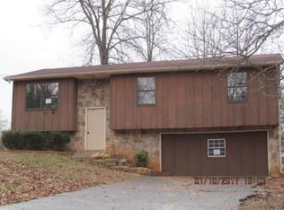 302 Pinecrest Dr, Wildwood, GA 30757