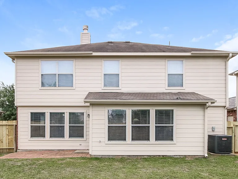 6310 Cottage Stream Ln — Photo 17