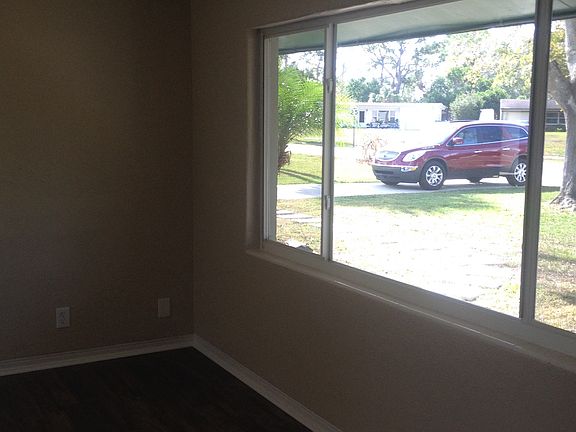 Living Room picture window