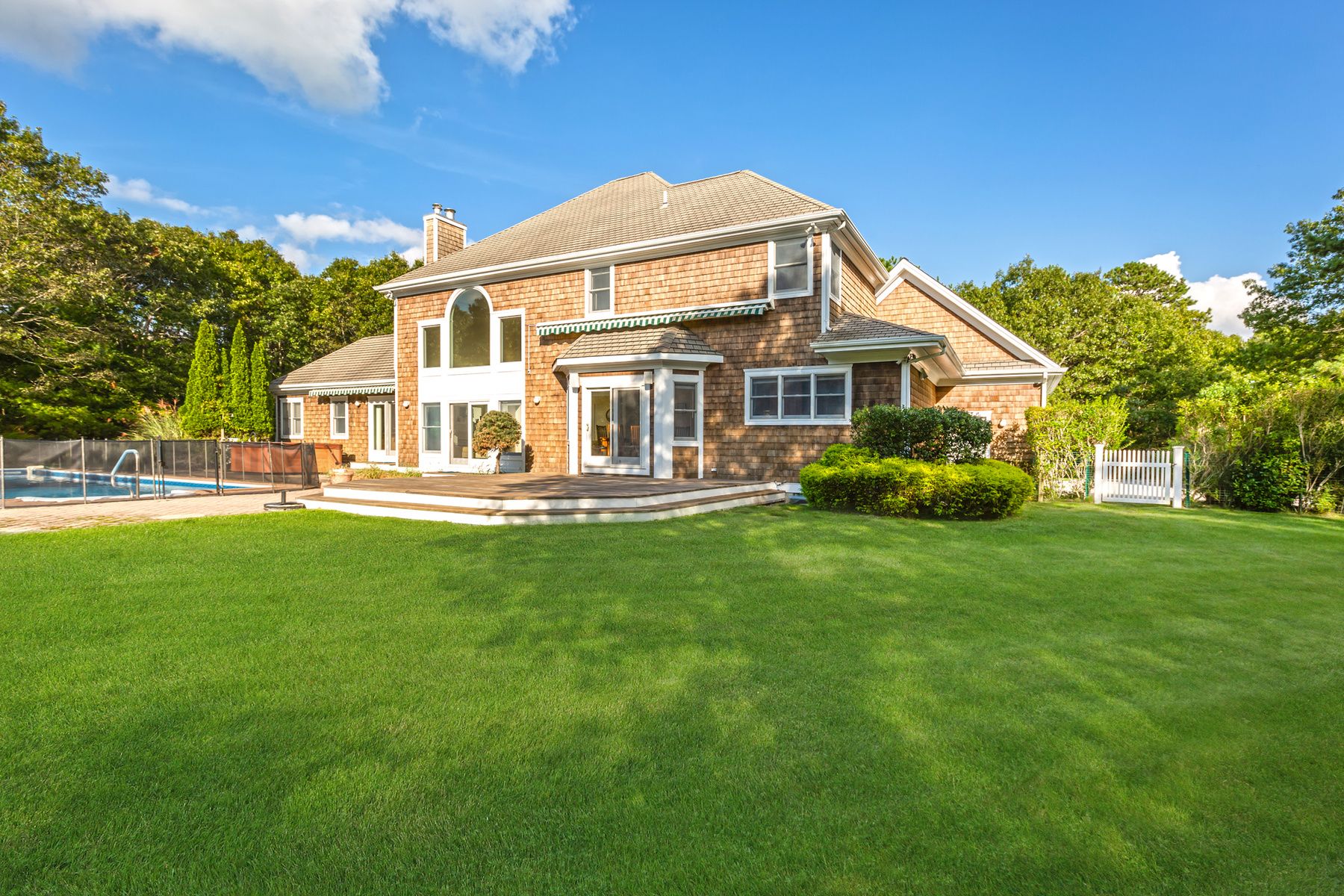 7 Corbett Dr in East Quogue Out East