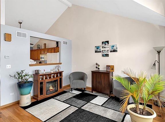 4th image of 16376 W Celtic Cir