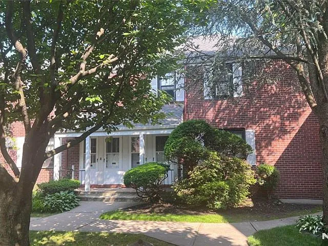 445 Union Ave #2C — Photo 1