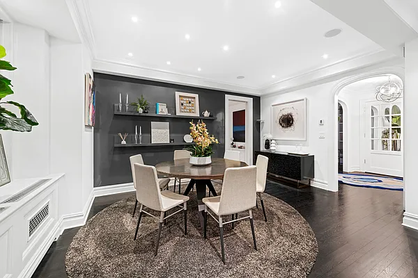 Sold by Compass | media 5