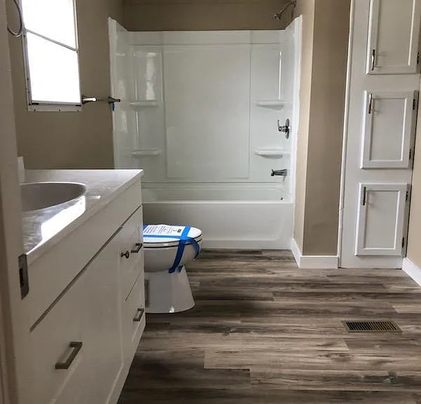 111 Greenfields Dr — Photo 5