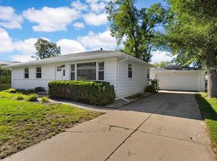 3647 Skylark Ln SE, Cedar Rapids, IA 52403