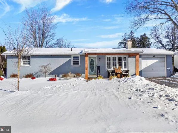 2209 Cedar Rd, York, PA 17408