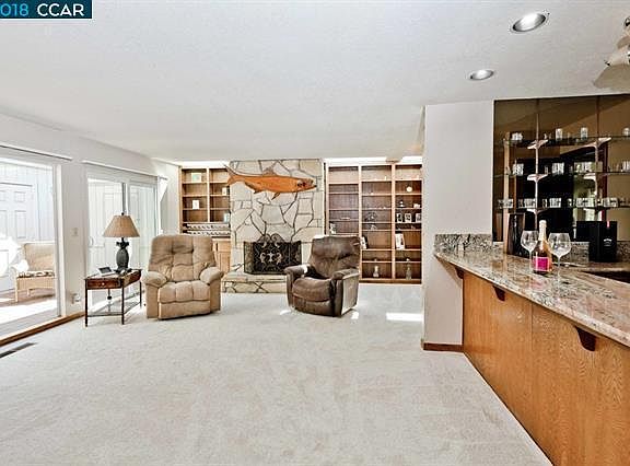 5th image of 30 Live Oak Way