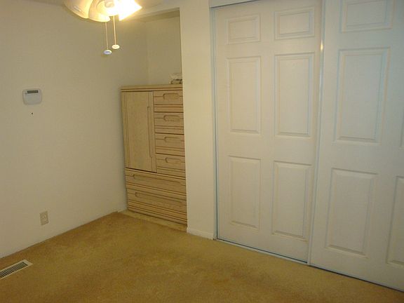 3rd image of 772 Orchid Ave