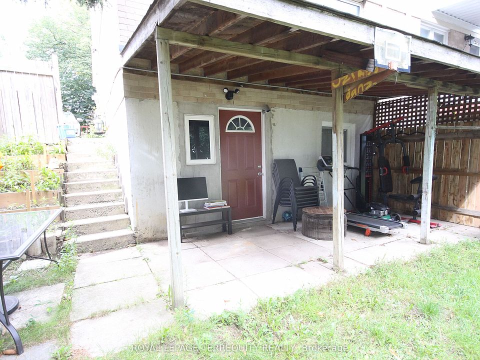 1st image of 33 Parsell Sq #Basement