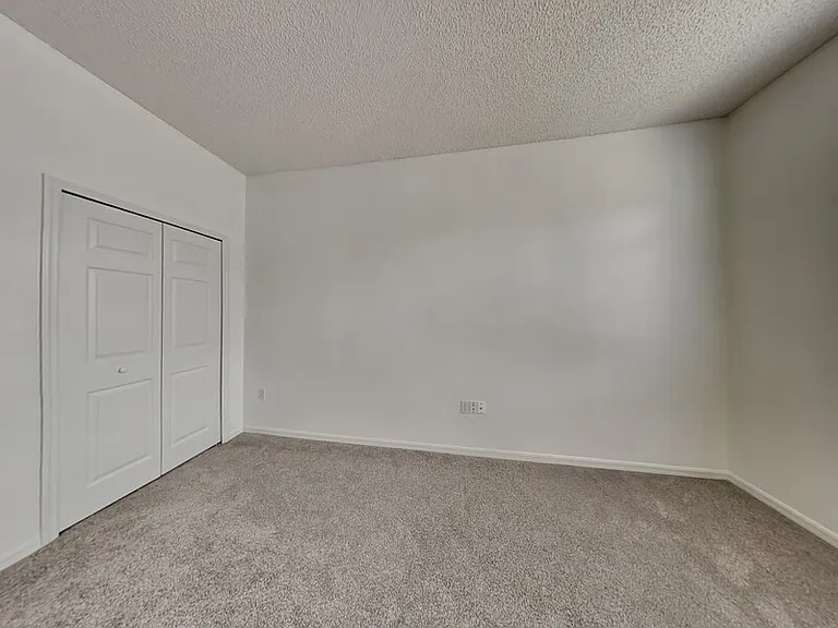 3233 Kings Ridge Ter — Photo 12