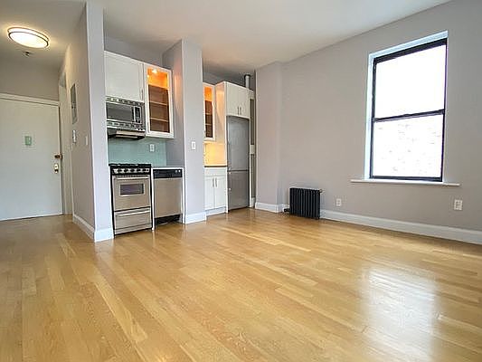 1st image of 501 W 110th St APT 10g