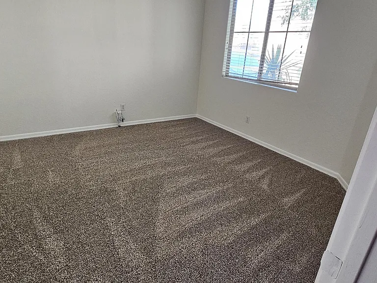 3989 E Hummingbird Ln — Photo 17