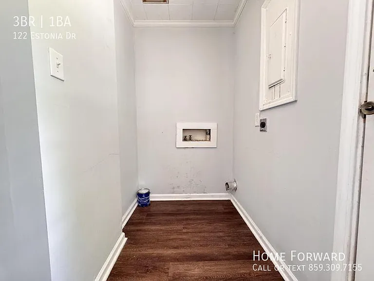 122 Estonia Dr — Photo 7