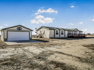 1340 97th St W, Rosamond, CA 93560