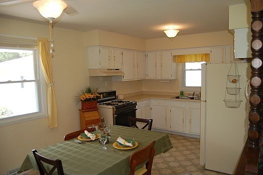 2nd image of 4321 Scenic Dr
