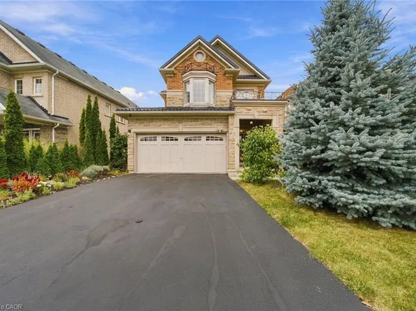27 Hazelton Ave, Hamilton, ON L9B 0E7