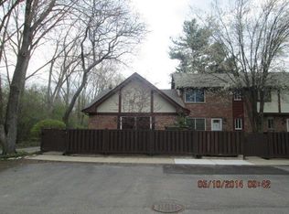 594 E Terrace Ln, Ypsilanti, MI 48198