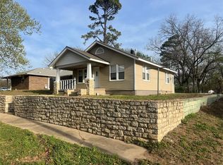 110 E Dewey St, Shawnee, OK 74801