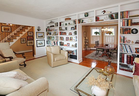 3rd image of 3 Villa St