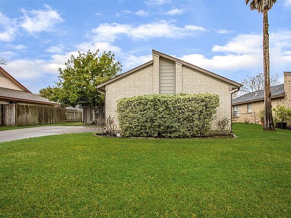 5th image of 4506 Haiti Ln