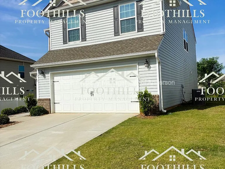 219 Grassy Creek Way — Photo 2