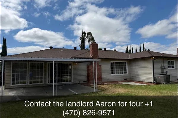 3 bed, $2,667 — Photo 3