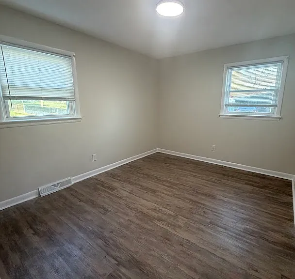516 Kerr St — Photo 13