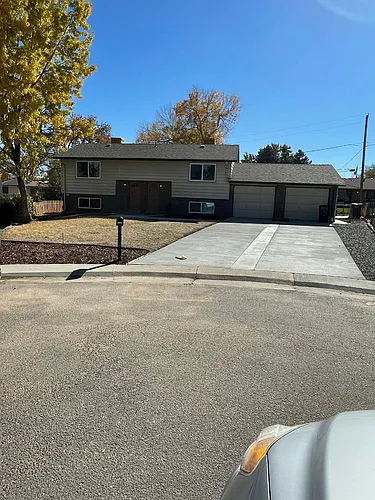 6324 Moore Cir Photo 1