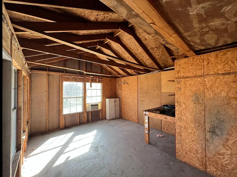 2350 Annetta Centerpoint Rd — Photo 19