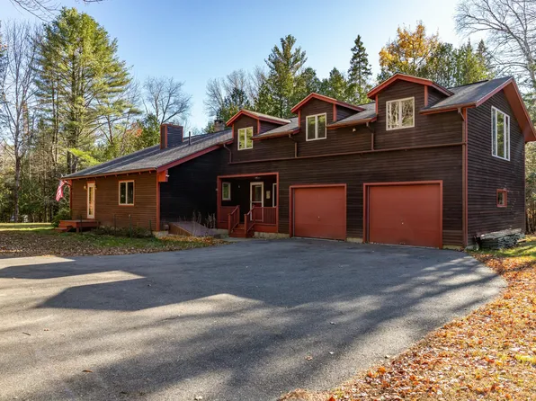 63 Fields Pond Road, Holden, ME 04429