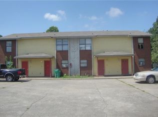 1500 Christy Dr, Springdale, AR 72764