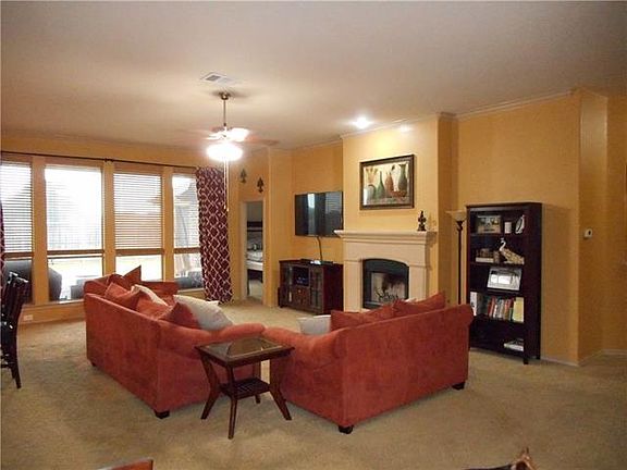 2nd image of 10637 Devinstone Dr