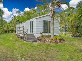 7461 Pinehurst Rd, Bokeelia, FL 33922