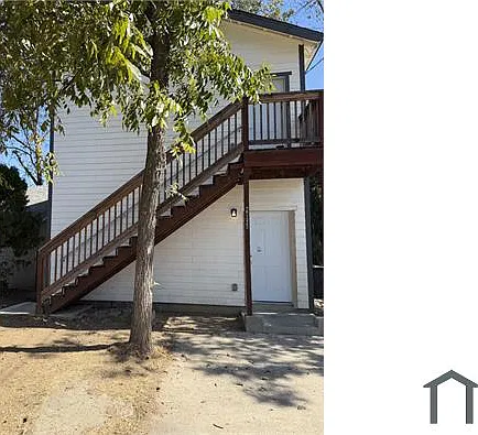 2736 American Ave — Photo 2