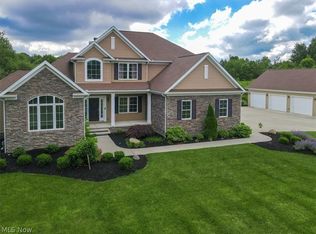 6130 Green Rd, Ashtabula, OH 44004