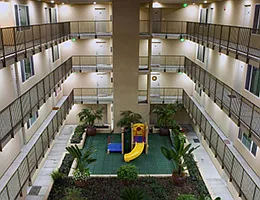 1 bed, 1.0 bath, $760 — Photo 2