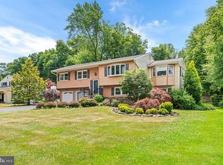 26 Piney Branch Rd, Cranbury, NJ 08512
