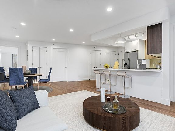 4th image of 991 Ocean Ave #5D