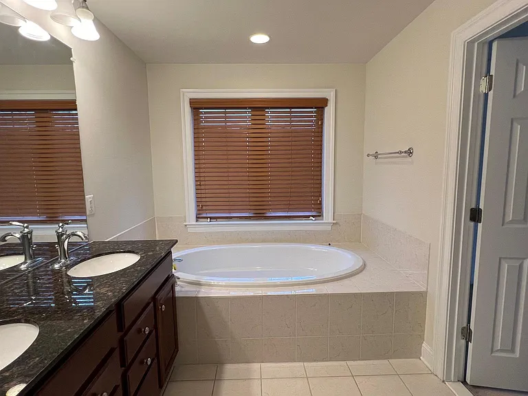 42771 Wilmar Sq — Photo 13