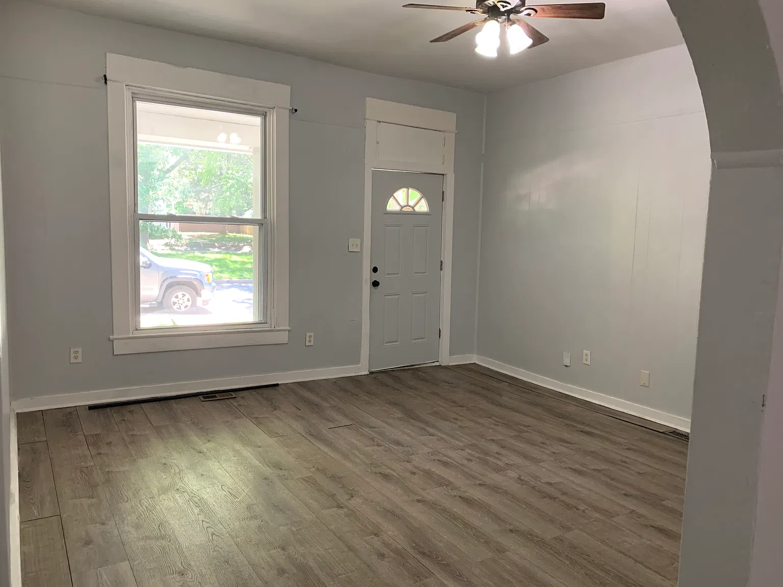 3 bed, 2.5 bath, 1500 sqft, $1,500 — Photo 1