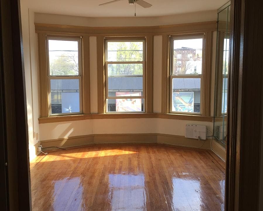 Spacious and bright living room