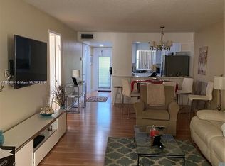 9881 Sunrise Lakes Blvd APT 204, Sunrise, FL 33322