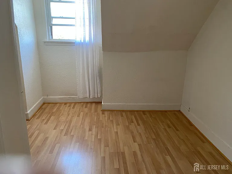 74 Raritan Ave #3 — Photo 3