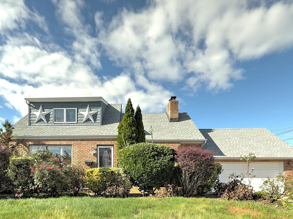 1st image of 180 Forest Ave