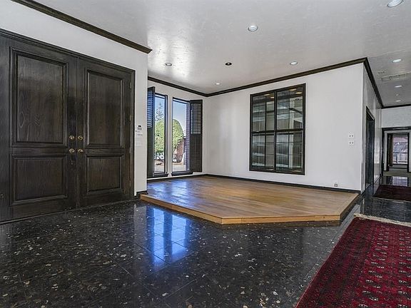 4th image of 5008 Echo Glen Cir