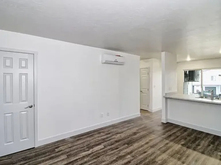 109 Anna Ct — Photo 16