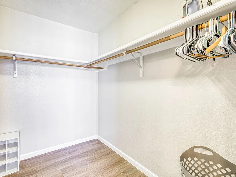 1627 Brillo Del Sol #C-T — Photo 26