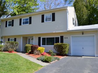 54 Woodstock Dr, Wayne, NJ 07470