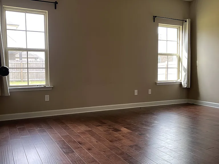 3522 Marion Ln — Photo 5