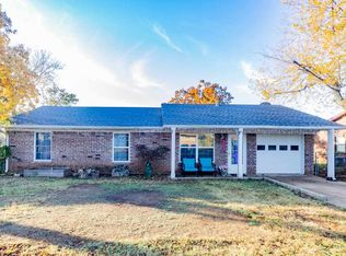 303 Nash St, Pawnee, OK 74058